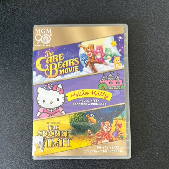 Hello Kitty Gold and Purple Doll Set - Picture 1 of 1